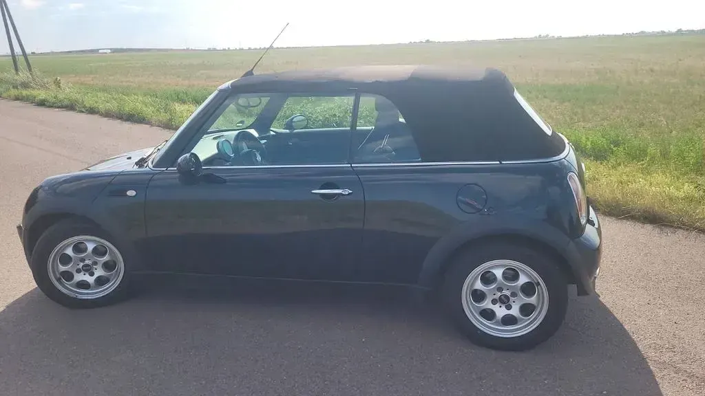 Gebraucht Mini Cooper Cabriolet 116 PS (85 kW) 2006 Schwarz Cabrio