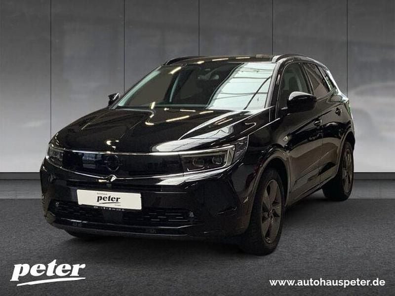 Lackierung schwarz perla nera/ klarlack Gebraucht 2024 Opel Grandland X GS Line SUV | 23.940 € (Fairer Preis) - Bild 1/4