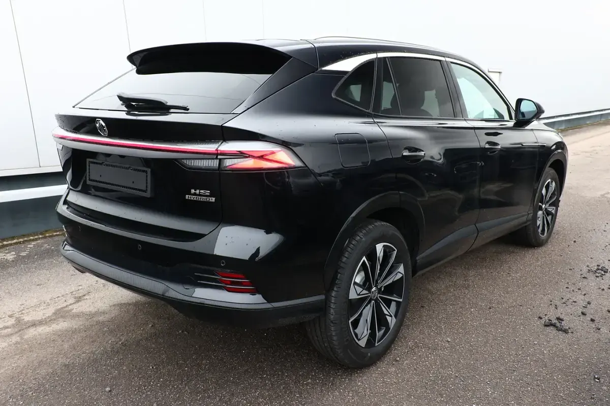Ny MG HS Comfort 224 HK (164 kW) 2026 Sort SUV