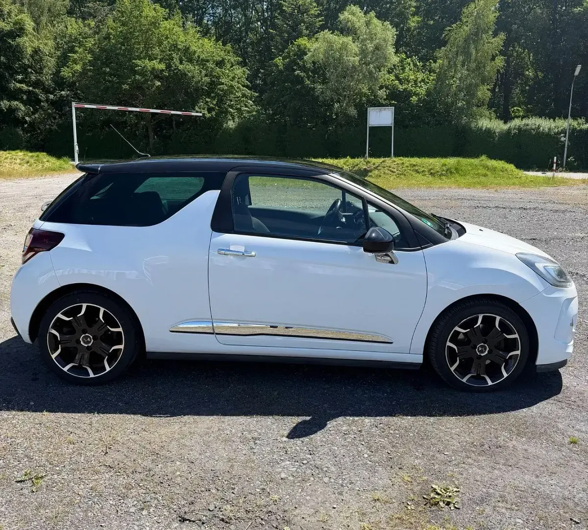 Gebraucht Citroën DS3 165 PS (121 kW) 2016 Weiß Kleinwagen