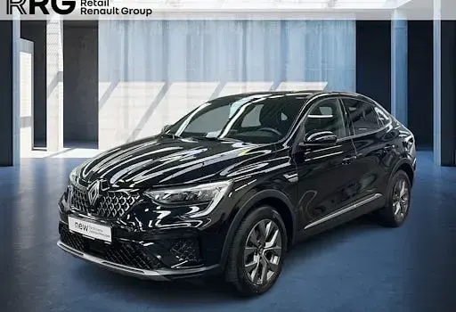Gebraucht Renault Arkana Techno 140 PS (102 kW) 2024 Schwarz SUV