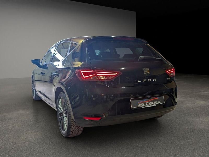 Usata Seat Leon 125 CV (91 kW) 2015 Nero Berlina