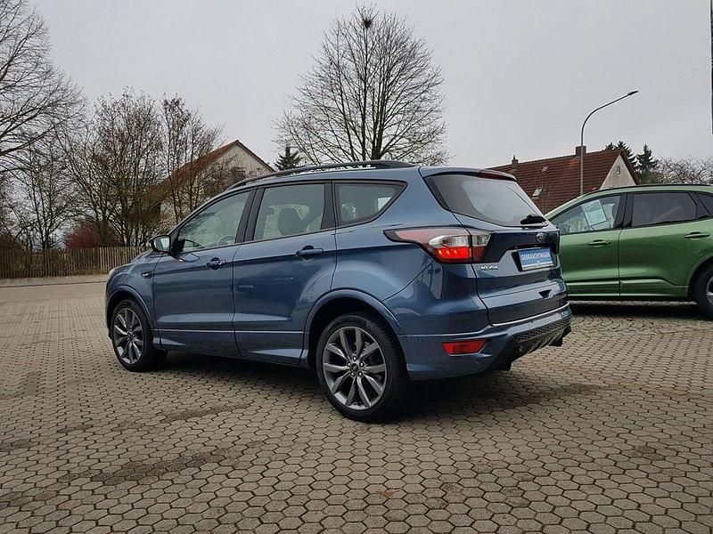 Gebraucht Ford Kuga ST-Line 150 PS (110 kW) 2019 Blau SUV