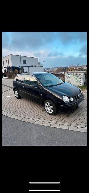 Gebraucht VW Polo 64 PS (47 kW) 2002 Schwarz Kleinwagen