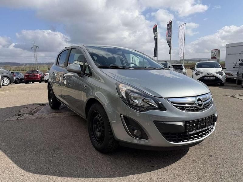 Gebraucht Opel Corsa Selection 87 PS (63 kW) 2014 Other Kleinwagen