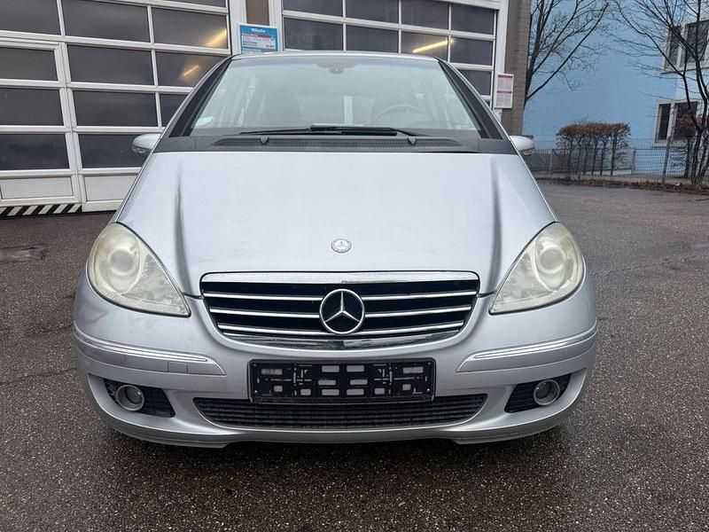 Gebraucht Mercedes A200 Avantgarde 136 PS (100 kW) 2004 Polarsilber  metalliclack Limousine
