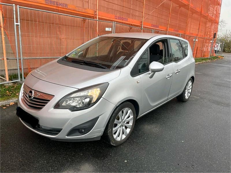 Silber Gebraucht 2011 Opel Meriva Van / Kleinbus | 2.800 € (Superpreis) - Bild 1/4