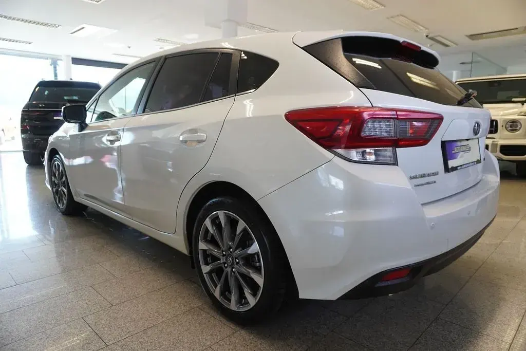 Gebraucht Subaru Impreza Exclusive+ 114 PS (83 kW) 2022 Weiß Limousine