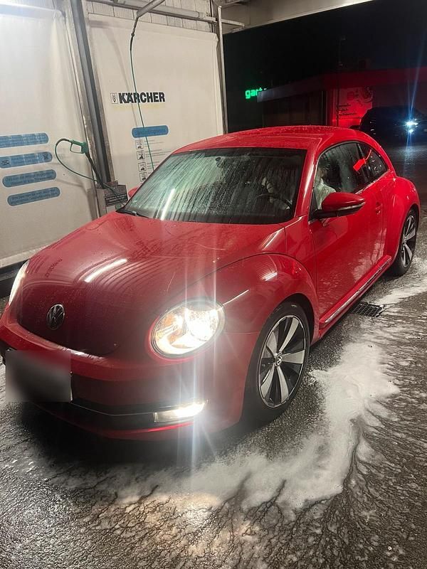 Gebraucht VW Beetle 75 PS (55 kW) 2014 Rot Kleinwagen