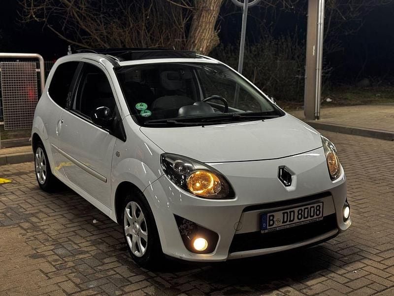 Gebraucht Renault Twingo Night&Day 75 PS (55 kW) 2009 Weiß Kleinwagen
