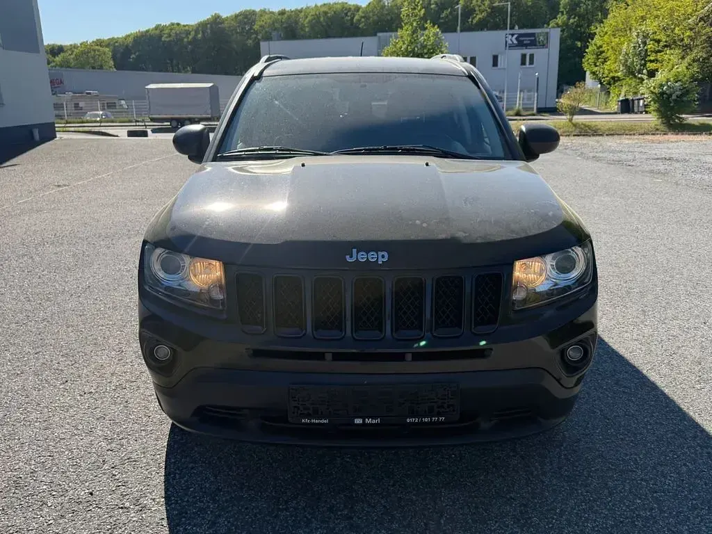 Occasion Jeep Compass Sport 156 ch (114 kW) 2013 Noir SUV