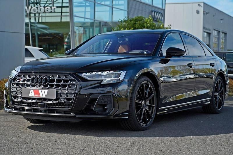 Gebraucht Audi S8 Sport 571 PS (419 kW) 2026 Schwarz Limousine
