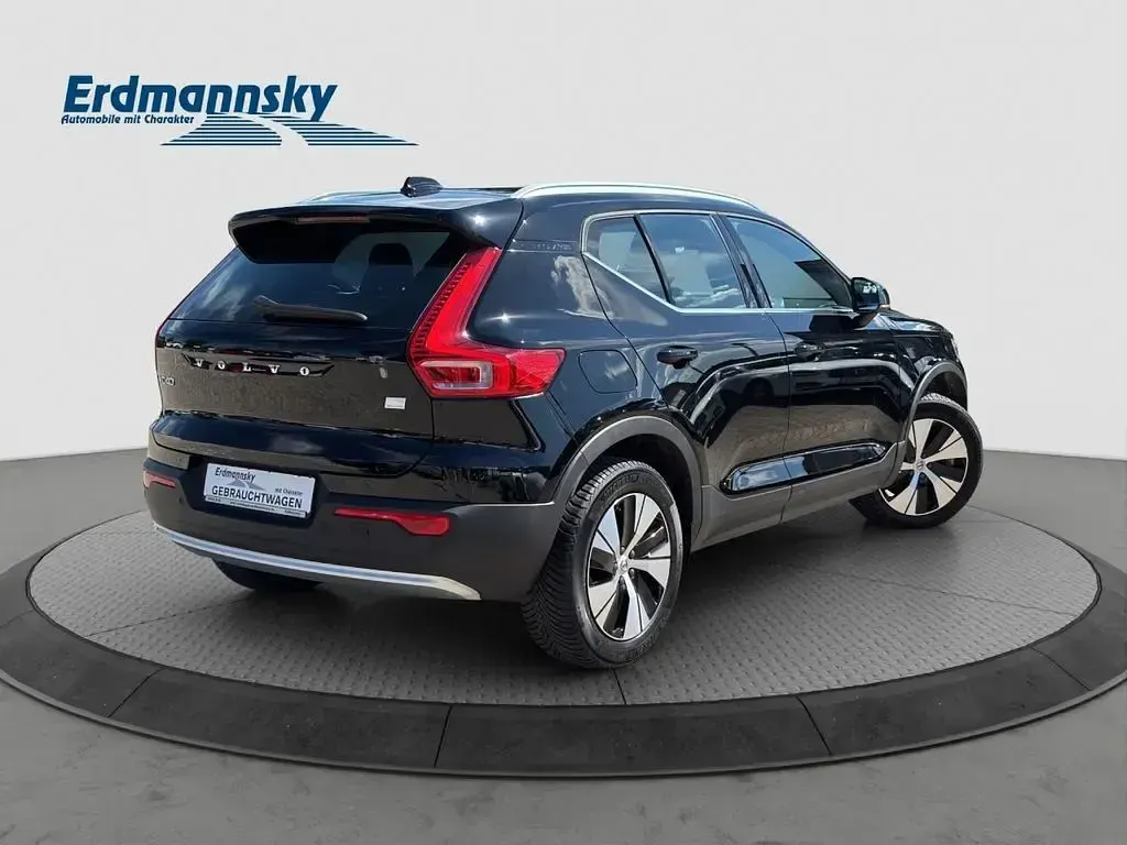 Gebraucht Volvo XC40 Core 211 PS (155 kW) 2022 Schwarz SUV