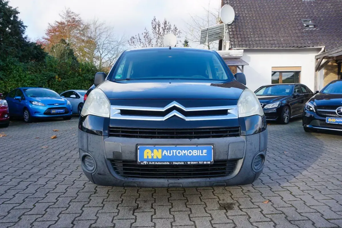 Gebraucht Citroën Berlingo 90 PS (66 kW) 2010 Schwarz Van / Kleinbus