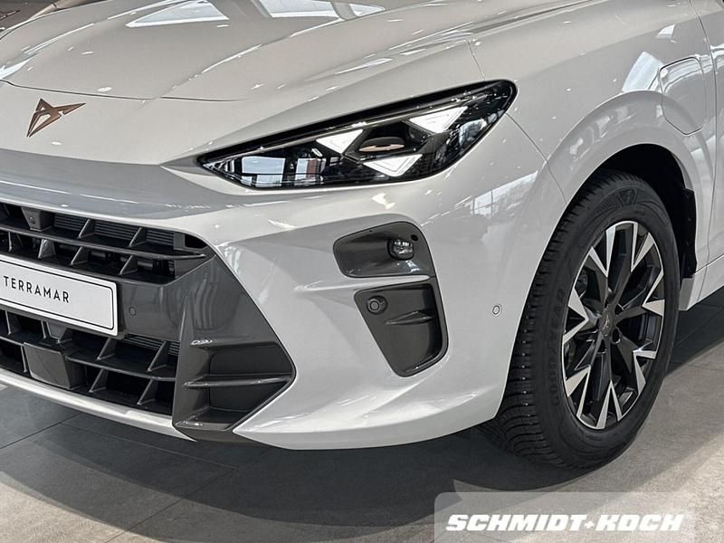 Second-hand Cupra Terramar 204 CP (150 kW) 2025 Alb SUV