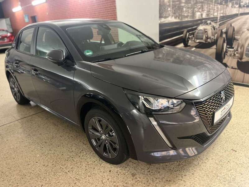 Lack gelb faro/typ aussenverkl Gebraucht 2021 Peugeot e-208 Active Kleinwagen | 14.990 € (Guter Preis) - Bild 1/4