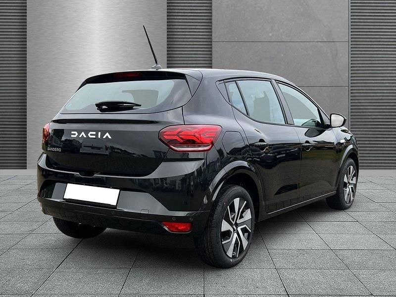 Neu Dacia Sandero Expression 91 PS (66 kW) 2025 Schwarz Limousine