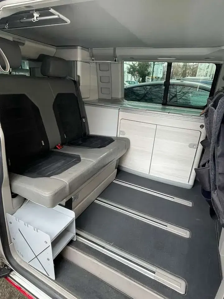 Gebraucht VW T6 Coast 150 PS (110 kW) 2019 Van
