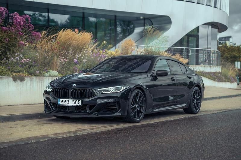 Schwarz Gebraucht 2020 BMW M850 Sport Line Coupé | 56.000 € (Fairer Preis) - Bild 1/4