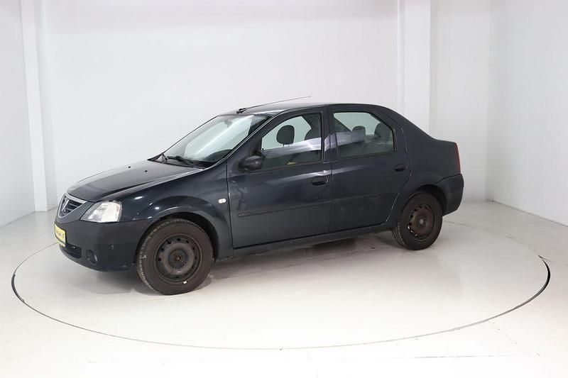 Grau Gebraucht 2007 Dacia Logan Limousine | 890 € (Superpreis) - Bild 1/4