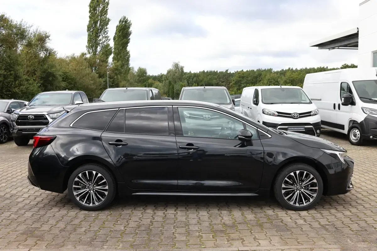 Nowe Toyota Corolla 140 KM (102 kW) 2025 Kombi