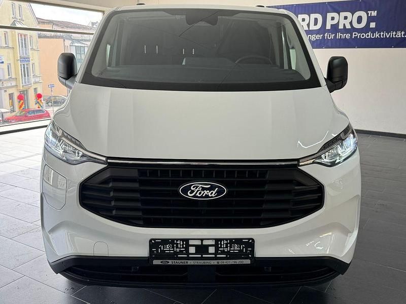Neu Ford Transit Custom Trend 232 PS (170 kW) 2026 Weiß Van / Kleinbus