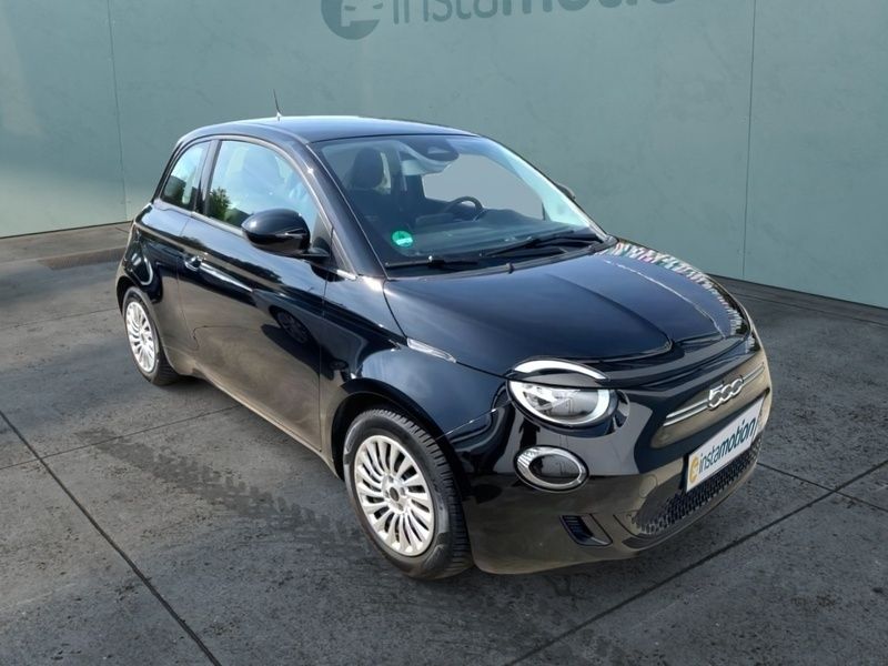 Schwarz Gebraucht 2021 Fiat 500e Action Limousine | 15.490 € (Teuer) - Bild 1/4