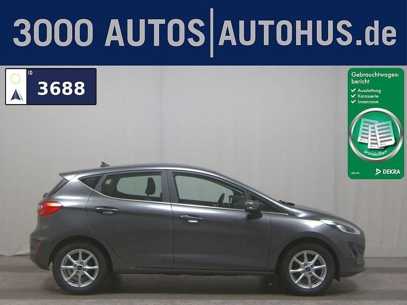Grau Gebraucht 2020 Ford Fiesta Titanium Kleinwagen | 8.480 € (Superpreis) - Bild 1/4