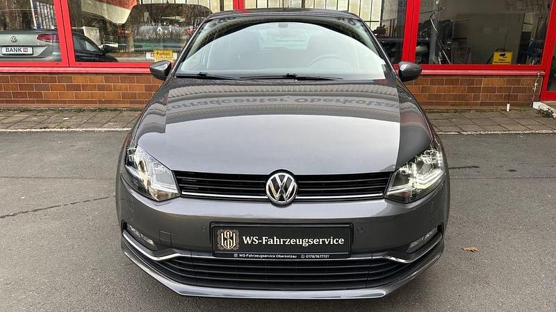 Gebraucht VW Polo Sound 90 PS (66 kW) 2018 Grau Kleinwagen