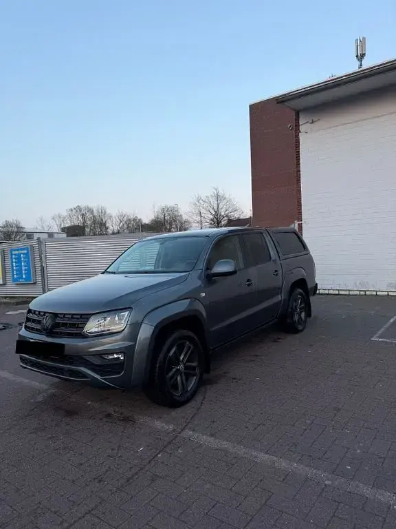 Gebraucht VW Amarok 224 PS (164 kW) 2017 Grau Pickup
