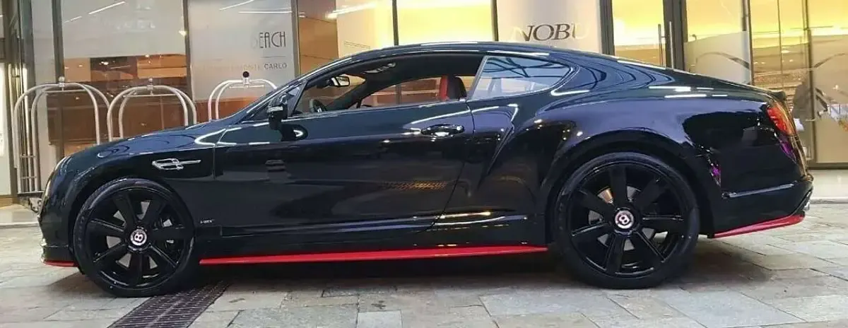 Neu Bentley Continental GT 528 PS (388 kW) 2026 Beluga with st. james red acce Coupé