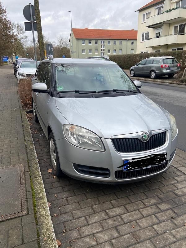 Gebraucht Skoda Fabia 69 PS (50 kW) 2008 Silber Kombi
