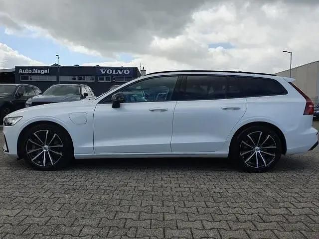 Gebraucht Volvo V60 Plus 398 PS (292 kW) 2024 Weiß Kombi