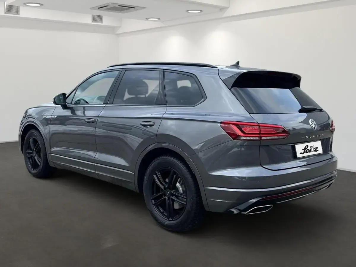 Gebraucht VW Touareg R-line 286 PS (210 kW) 2019 Grau SUV