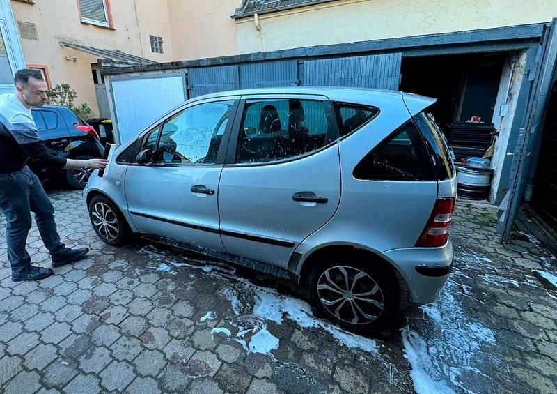 Gebraucht Mercedes A160 2001 Silber Kleinwagen