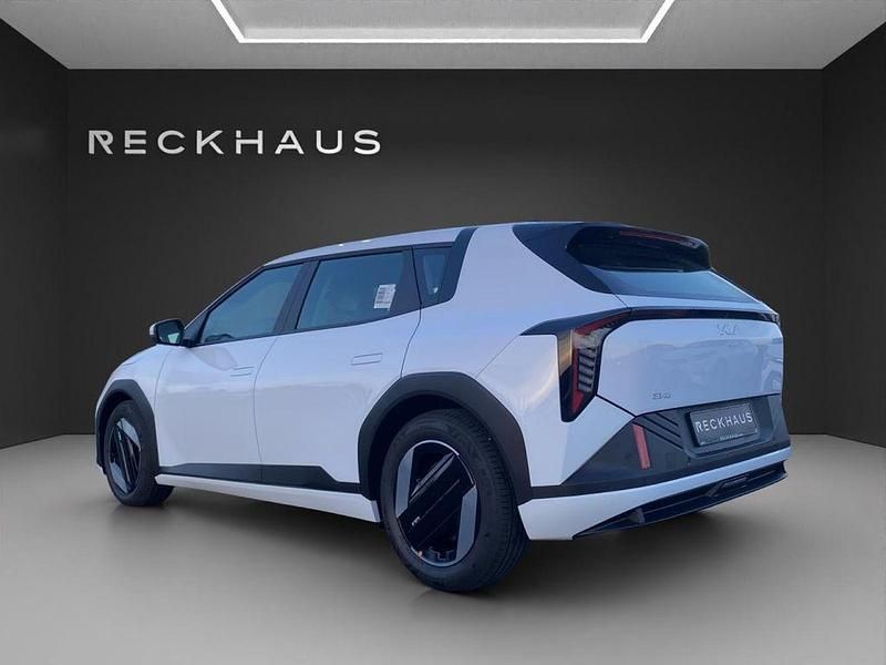 Neu Kia EV4 Air 150 kW (204 PS) 2025 Weiß Kleinwagen