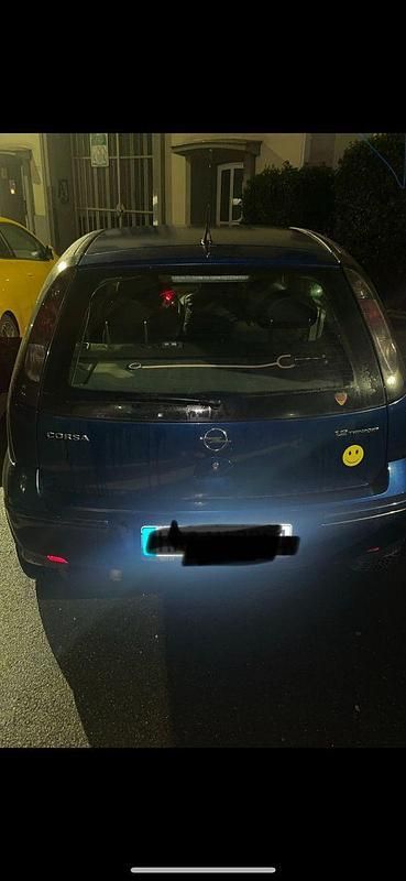 Blau Gebraucht 2006 Opel Corsa Cosmo Limousine | 500 € (Superpreis) - Bild 1/4