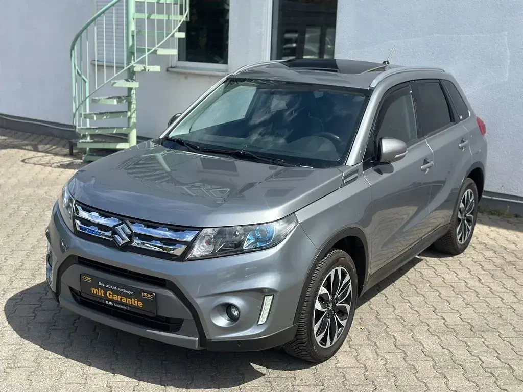 Gebraucht Suzuki Vitara Comfort+ 120 PS (88 kW) 2015 Grau SUV