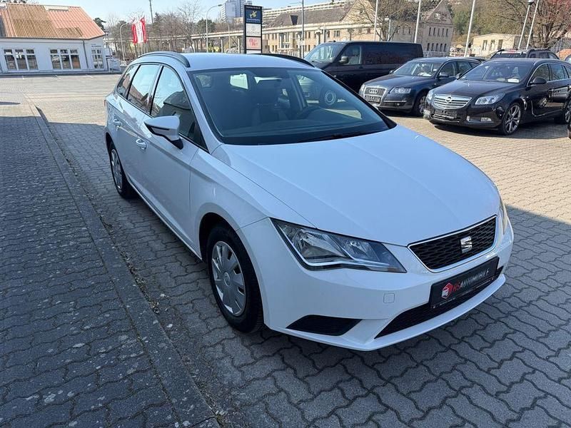 Gebraucht Seat Leon ST Reference 110 PS (80 kW) 2016 Weiß Kombi
