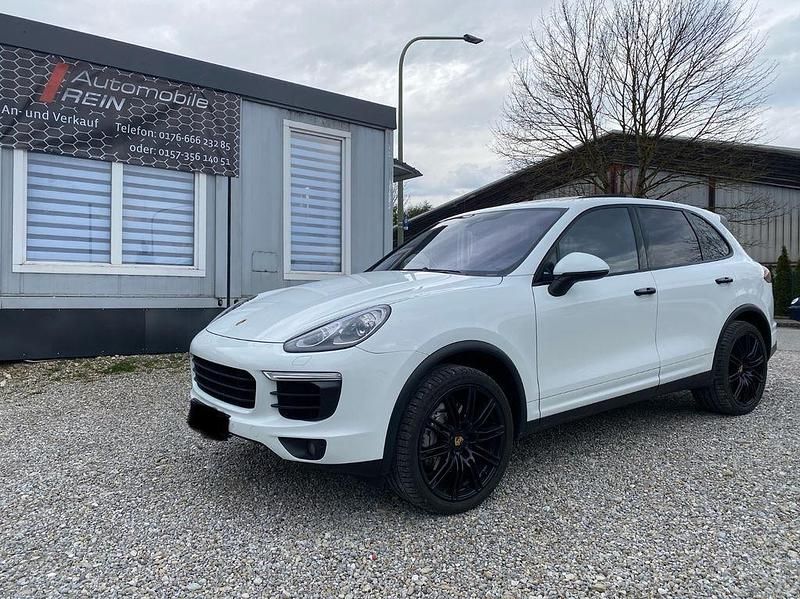 Weiß Gebraucht 2016 Porsche Cayenne S SUV | 37.500 € (Fairer Preis) - Bild 1/4