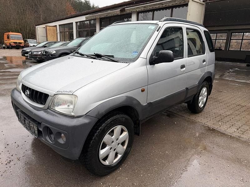 Gebraucht Daihatsu Terios 86 PS (63 kW) 2004 Silber SUV