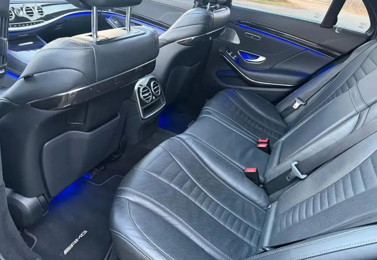 Gebraucht Mercedes S560 AMG 469 PS (344 kW) 2020 Grau Limousine