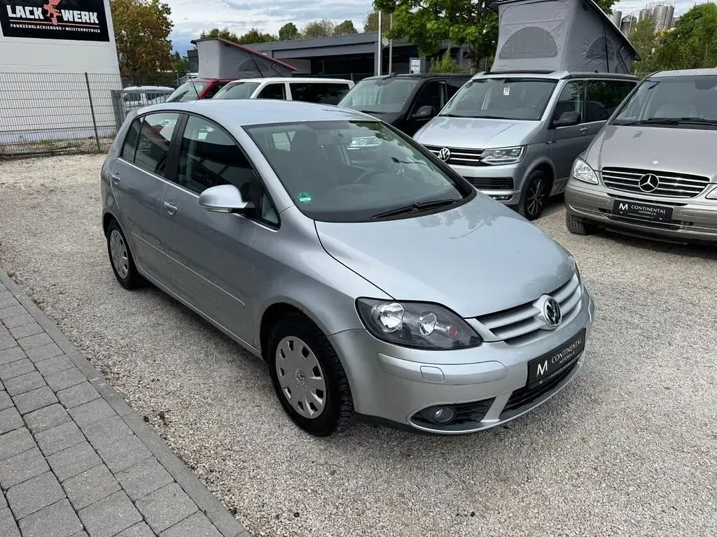 Używany VW Golf V 102 KM (75 kW) 2007 Srebrny Sedan/Limuzyna