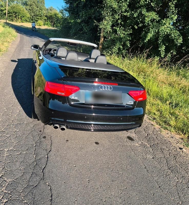 Gebraucht Audi A5 Cabriolet 190 PS (139 kW) 2016 Schwarz Cabrio