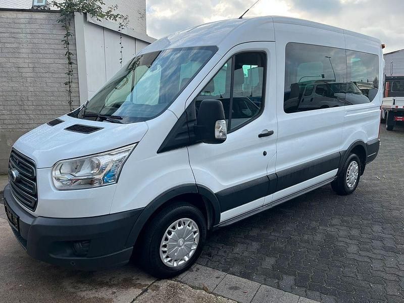 Weiß Gebraucht 2015 Ford Transit Trend Van / Kleinbus | 9.996 € (Fairer Preis) - Bild 1/4