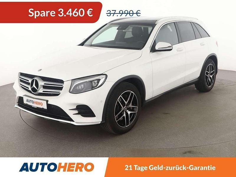 Polarweiss Gebraucht 2019 Mercedes GLC250 AMG line SUV | 34.530 € (Fairer Preis) - Bild 1/3