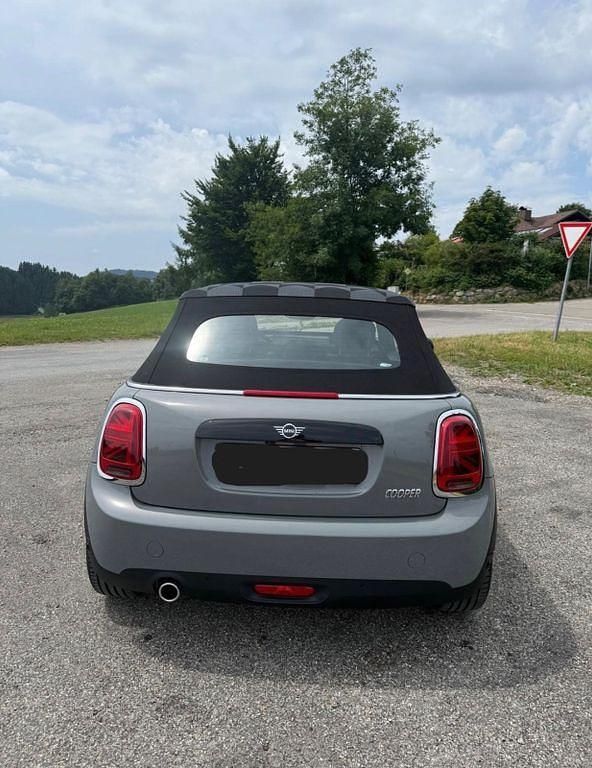 Używany Mini Cooper 136 KM (100 kW) 2020 Szary Hatchback