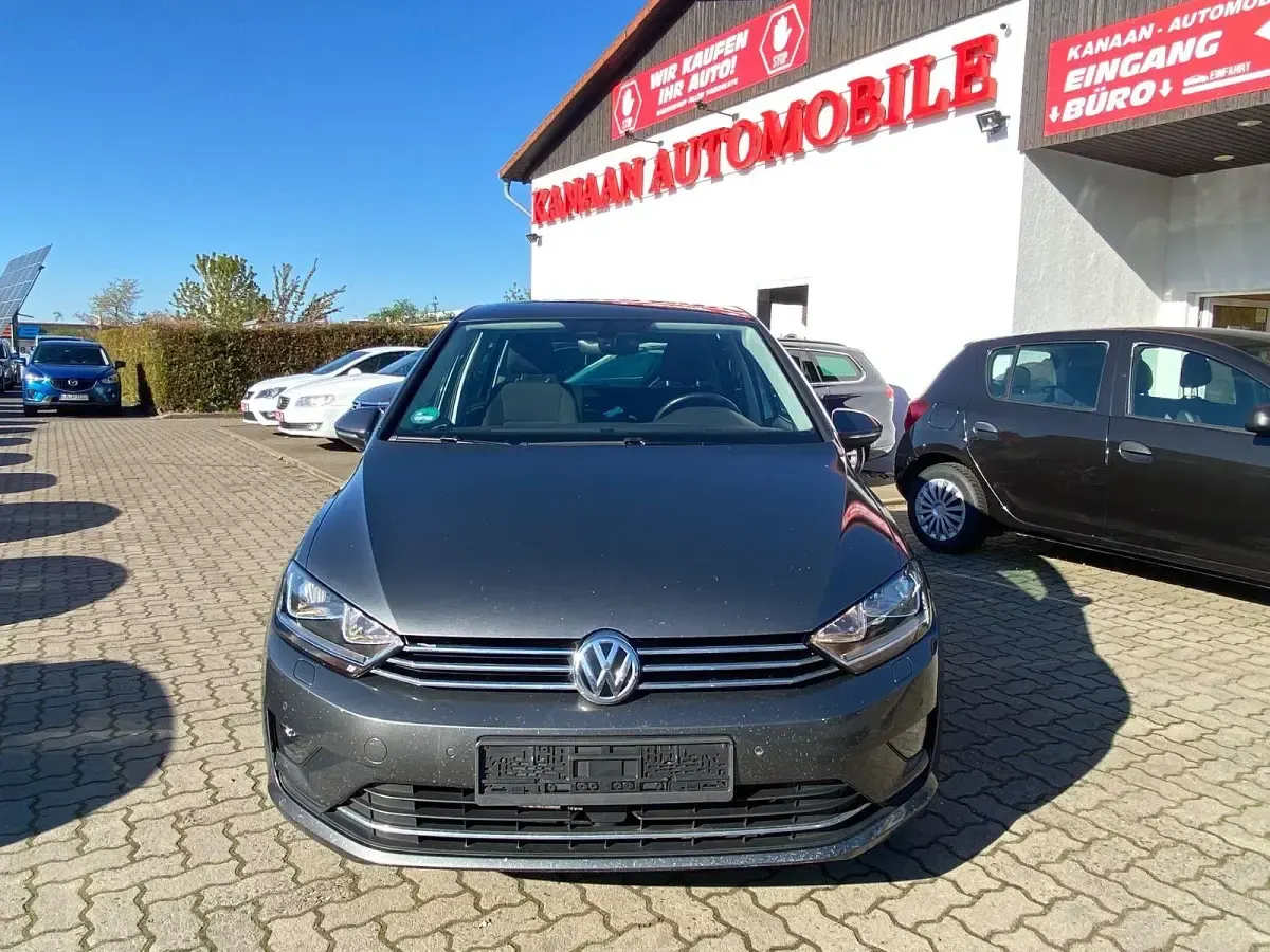 Gebraucht VW Golf VII Sound 116 PS (85 kW) 2017 Grau Limousine