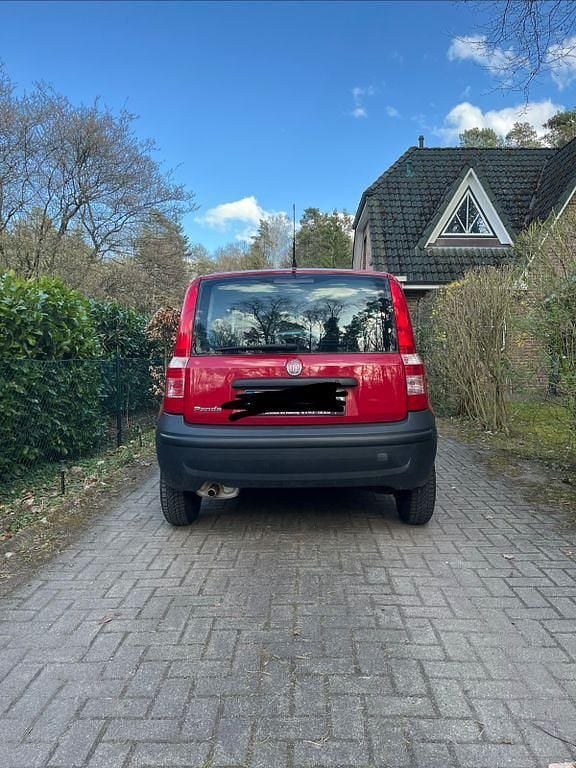Gebraucht Fiat Panda 54 PS (39 kW) 2010 Rot Kleinwagen