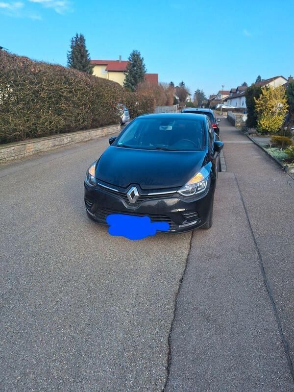 Schwarz Gebraucht 2018 Renault Clio IV Intens Kleinwagen | 9.200 € (Fairer Preis) - Bild 1/4